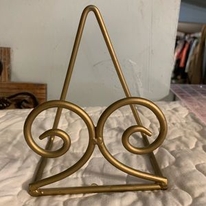 Cook book or photo stand (B5)